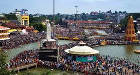 Pilgrims on the Godavari ghats in Nashik during Kumbh